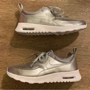 Nike Air Max Thea, 7, silver, good condition